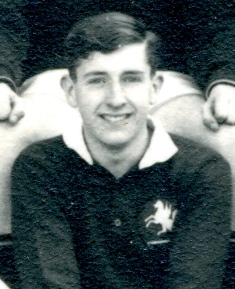 Michael Dennis (Football 1951)